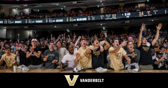 Vanderbilt Men’s Basketball beats #6 Tennessee 66-65 at home in Memorial Gymnasium on a buzzer beater by Tyrin Lawrence