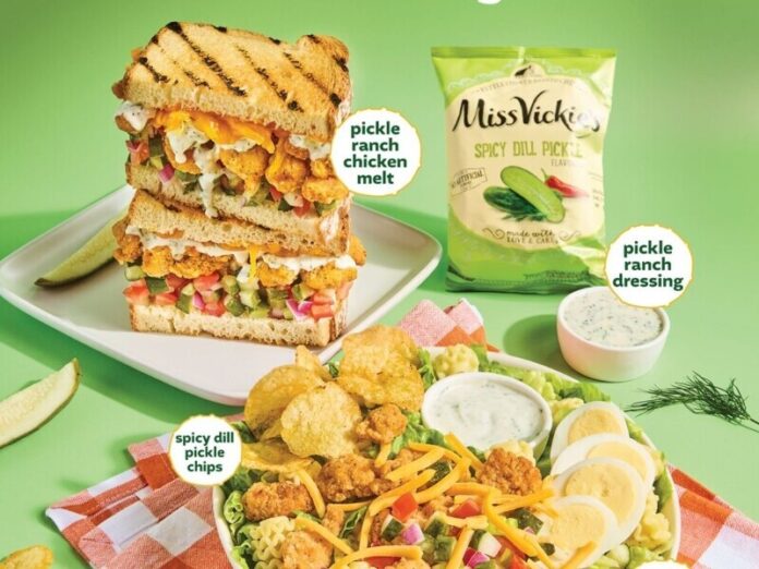 Saladworks Launches New Chicken Pickle Crunch Salad